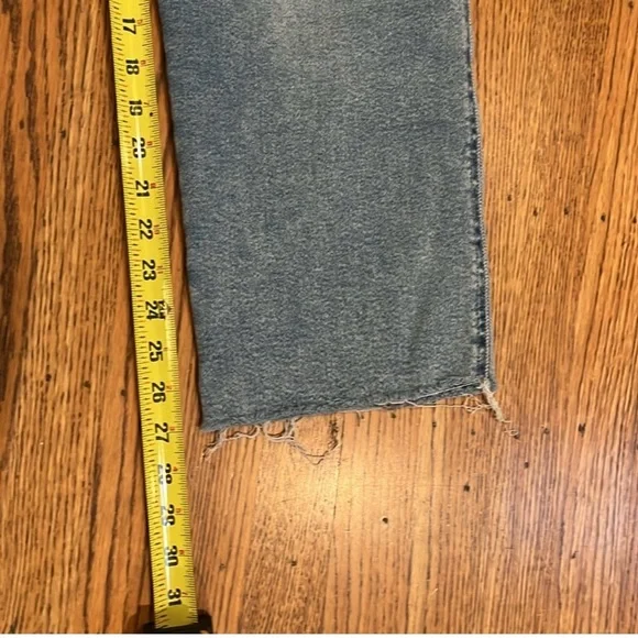 Good American Jeans - Picture 5 of 6